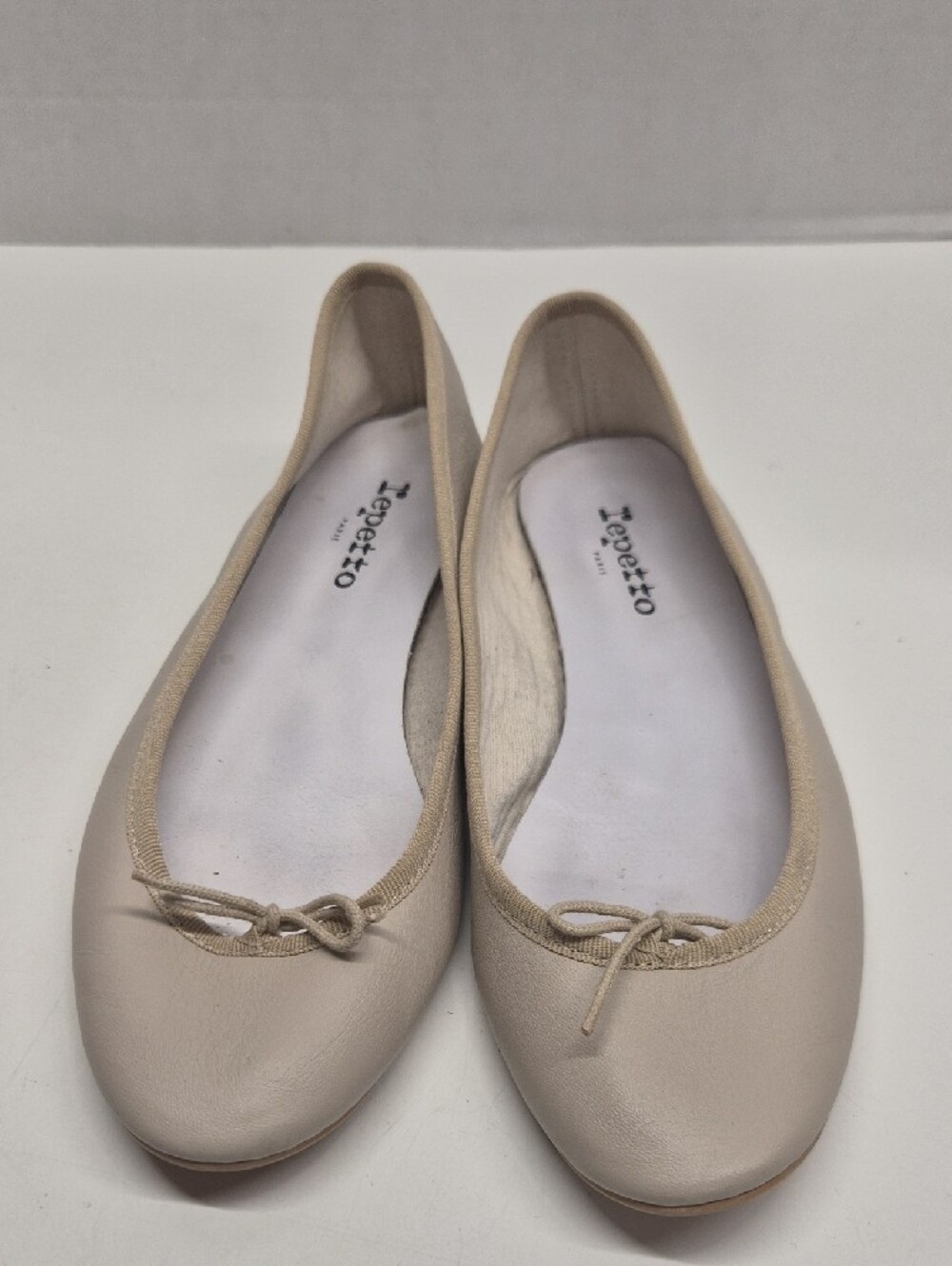 Repetto Cendrillon Ballet Flats Slip On Leather Bow Round Toe Shoes Ivory US 8